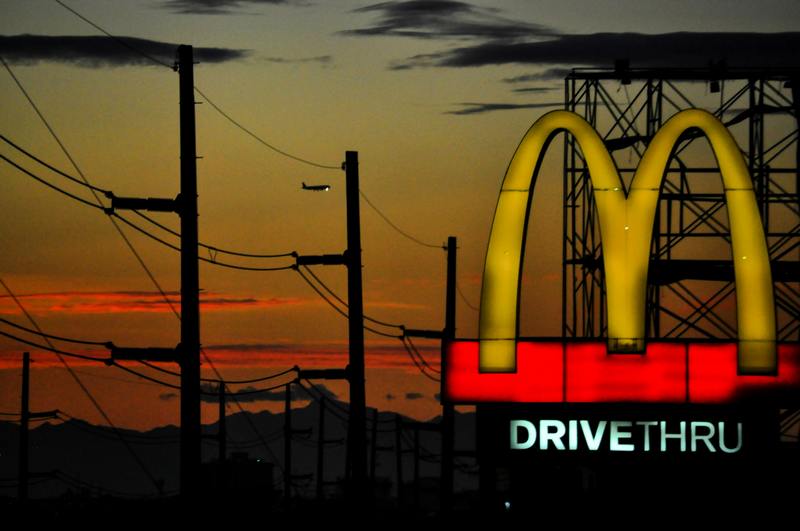 pexels-mcdonalds-drive-thru