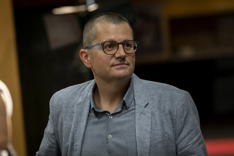 Sterijino pozorje u doba marginalizacije kulture .