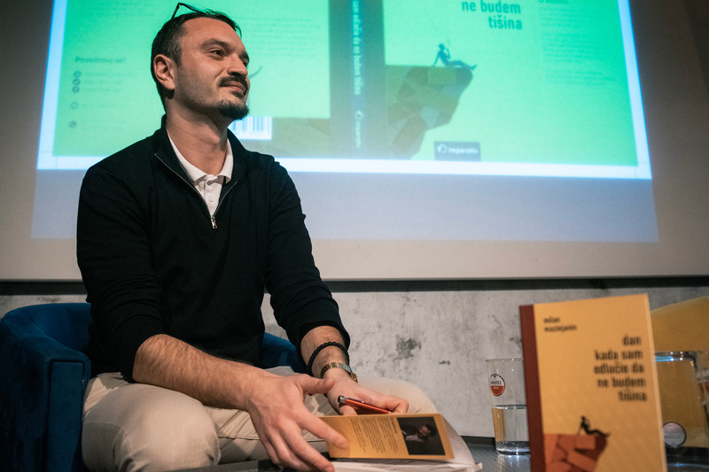 Ogledalo jedne generacije u stihovima Milana Mazinjanina .